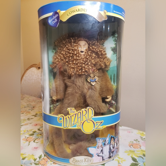 Brasskey Keepsakes Other - Wizard of Oz Cowardly Lion Porcelain Doll
